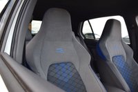 USED 2022 VOLKSWAGEN GOLF 2.0 TSI R Hatchback 5dr Petrol DSG 4Motion Euro 6 (s/s) (320 ps) PERFORMANCE PACK / AKRAPOVIC