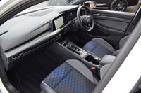 USED 2022 VOLKSWAGEN GOLF 2.0 TSI R Hatchback 5dr Petrol DSG 4Motion Euro 6 (s/s) (320 ps) PERFORMANCE PACK / AKRAPOVIC