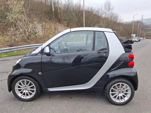 2011 SMART FORTWO - Photo 5