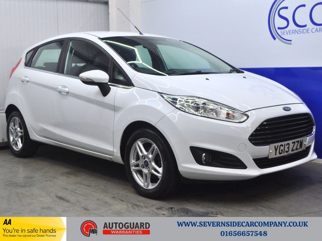 2013 Ford Fiesta 1.0 Zetec Hatchback 5dr Petrol Manual Euro 5 (s/s) (80 ps) photo