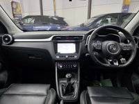 USED 2019 04 MG MG ZS 1.5 VTi-TECH Exclusive SUV 5dr Petrol Manual Euro 6 (s/s) (106 ps) Satellite Navigation - Reverse Camera - Car Play