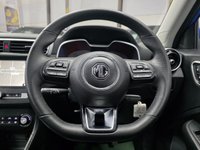 USED 2019 04 MG MG ZS 1.5 VTi-TECH Exclusive SUV 5dr Petrol Manual Euro 6 (s/s) (106 ps) Satellite Navigation - Reverse Camera - Car Play