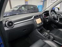 USED 2019 04 MG MG ZS 1.5 VTi-TECH Exclusive SUV 5dr Petrol Manual Euro 6 (s/s) (106 ps) Satellite Navigation - Reverse Camera - Car Play