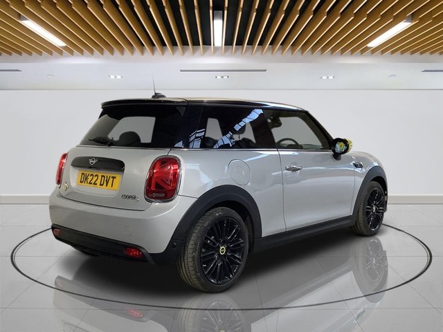 2022 MINI Electric Hatch - Photo 8