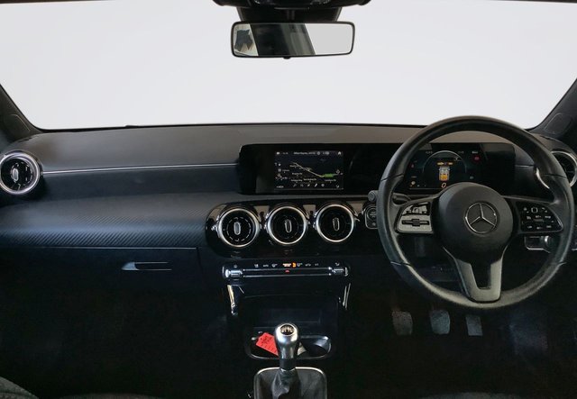 2019 Mercedes-Benz A-Class 1.3L Se 5dr - Photo 3