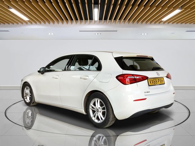 2019 Mercedes-Benz A-Class 1.3L Se 5dr - Photo 6