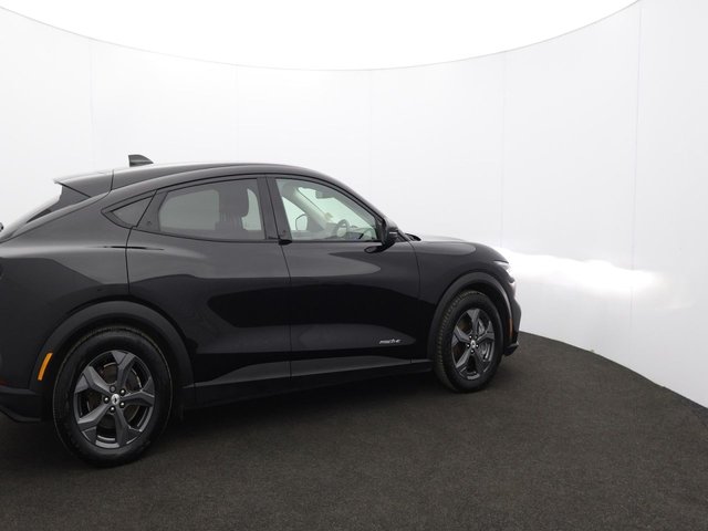 2022 Ford Mustang Mach-E - Photo 11