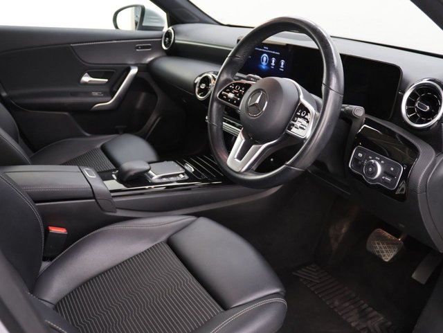 2021 Mercedes-Benz A Class 1.3L Sport 5dr - Photo 10