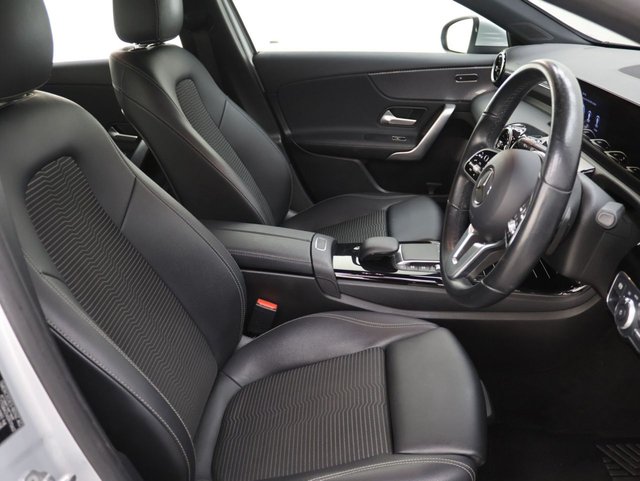 2021 Mercedes-Benz A Class 1.3L Sport 5dr - Photo 12