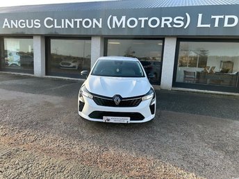 2024 RENAULT CLIO
