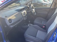USED 2018 68 TOYOTA YARIS 1.5 VVT-h Icon Tech Hatchback 5dr Petrol Hybrid E-CVT Euro 6 (s/s) (100 ps) 