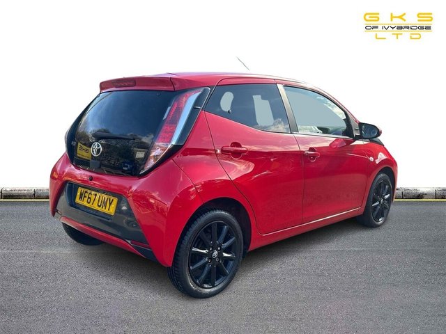 2017 TOYOTA AYGO - Photo 11