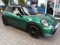 USED 2022 22 MINI Electric Hatch Cooper SE 32.6kWh Level 3 Hatchback 3dr Electric Auto (184 ps) SAT NAV SUNROOF REAR VIEW CAMERA LEATHER INTERIOR HEATED SEATS HEATED STEERING WHEEL CRUISE CONTROL PARKING SENSORS 1 OWNER SERVICE HISTORY WARRANTY
