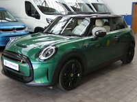 USED 2022 22 MINI Electric Hatch Cooper SE 32.6kWh Level 3 Hatchback 3dr Electric Auto (184 ps) SAT NAV SUNROOF REAR VIEW CAMERA LEATHER INTERIOR HEATED SEATS HEATED STEERING WHEEL CRUISE CONTROL PARKING SENSORS 1 OWNER SERVICE HISTORY WARRANTY