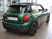 USED 2022 22 MINI Electric Hatch Cooper SE 32.6kWh Level 3 Hatchback 3dr Electric Auto (184 ps) SAT NAV SUNROOF REAR VIEW CAMERA LEATHER INTERIOR HEATED SEATS HEATED STEERING WHEEL CRUISE CONTROL PARKING SENSORS 1 OWNER SERVICE HISTORY WARRANTY
