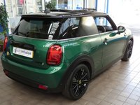 USED 2022 22 MINI Electric Hatch Cooper SE 32.6kWh Level 3 Hatchback 3dr Electric Auto (184 ps) SAT NAV SUNROOF REAR VIEW CAMERA LEATHER INTERIOR HEATED SEATS HEATED STEERING WHEEL CRUISE CONTROL PARKING SENSORS 1 OWNER SERVICE HISTORY WARRANTY