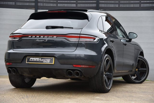 2019 PORSCHE MACAN - Photo 8