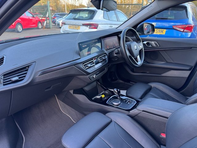 2023 BMW 1 Series 1.5L Sport 5dr - Photo 4