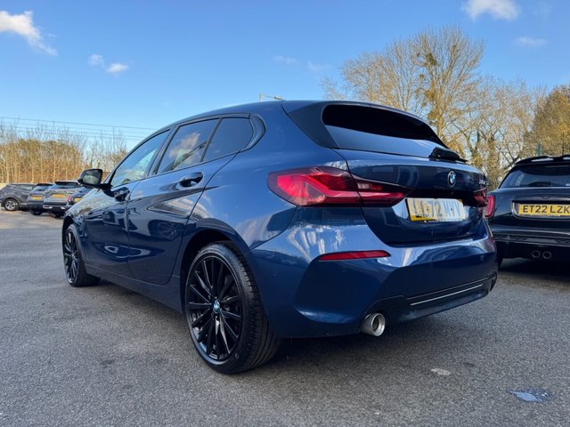 2023 BMW 1 Series 1.5L Sport 5dr - Photo 7