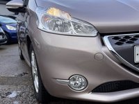 USED 2013 63 PEUGEOT 208 1.4 e-HDi Active Hatchback 5dr Diesel EGC Euro 5 (s/s) (70 ps) AUTO + LOW MILES 17K + &pound;20 TAX + FULL DEALER HISTORY + AC