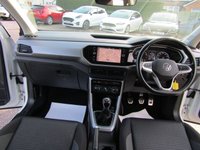 USED 2021 71 VOLKSWAGEN T-CROSS 1.0 TSI Active SUV 5dr Petrol Manual Euro 6 (s/s) (95 ps) VERY CLEAN EXAMPLE OF THIS POPULAR SUV,,,LOW MILEAGE ONLY COVERED 31000 MILES,,,SAT NAV,,,HEATED SEATS,,,PARK PILOT AND MUCH MORE,,,NEW M.O.T AND SERVICE BEFORE COLLECTION,,,,PARTS AND LABOUR WARRANTY INCLUDED.