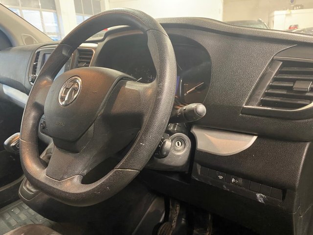 2022 VAUXHALL VIVARO 1.5 Turbo D 2700 Dynamic Panel Van 6dr Diesel Manual L1 H1 Euro 6 (s/s) (120 ps) - Photo 10