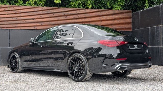 2023 MERCEDES-BENZ C-CLASS 2023 2.0 C220dh MHEV AMG Line Saloon 4dr Diesel Hybrid G-Tronic+ Euro 6 (s/s) (220 ps) - Photo 9