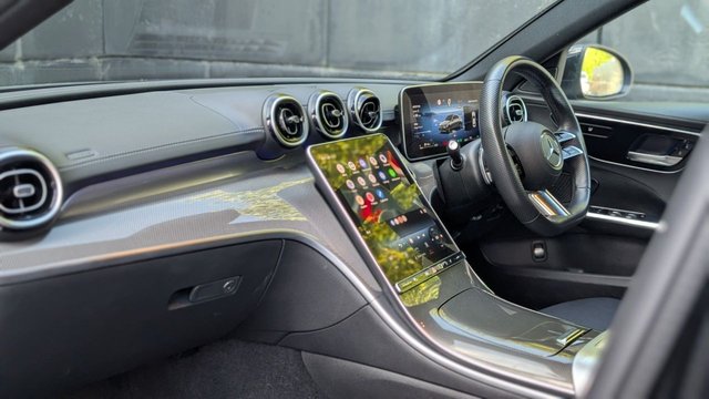 2023 MERCEDES-BENZ C-CLASS 2023 2.0 C220dh MHEV AMG Line Saloon 4dr Diesel Hybrid G-Tronic+ Euro 6 (s/s) (220 ps) - Photo 11