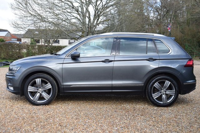 2016 VOLKSWAGEN TIGUAN 2.0 TDI BlueMotion Tech SEL SUV 5dr Diesel Manual Euro 6 (s/s) (150 ps) - Photo 7