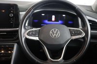 USED 2024 24 VOLKSWAGEN T-ROC 1.5 TSI Life Euro 6 (s/s) 5dr 1 OWNER,APPLE CAR PLAY,SENSORS