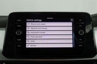 USED 2024 24 VOLKSWAGEN T-ROC 1.5 TSI Life Euro 6 (s/s) 5dr 1 OWNER,APPLE CAR PLAY,SENSORS