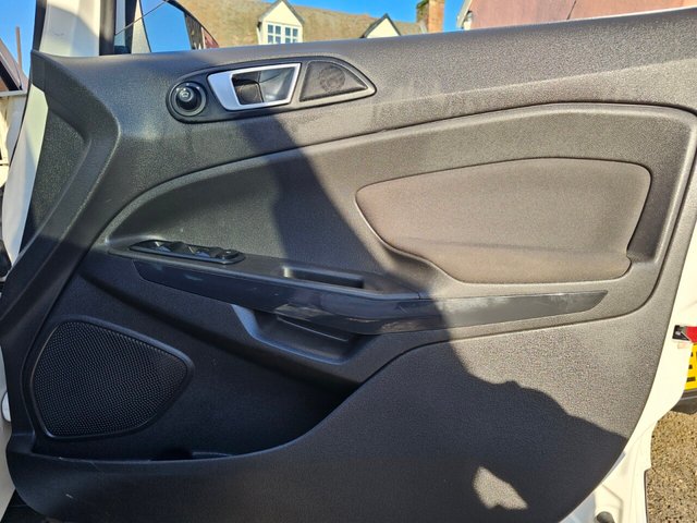 2016 Ford Ecosport 1L Zetec 5dr - Photo 10