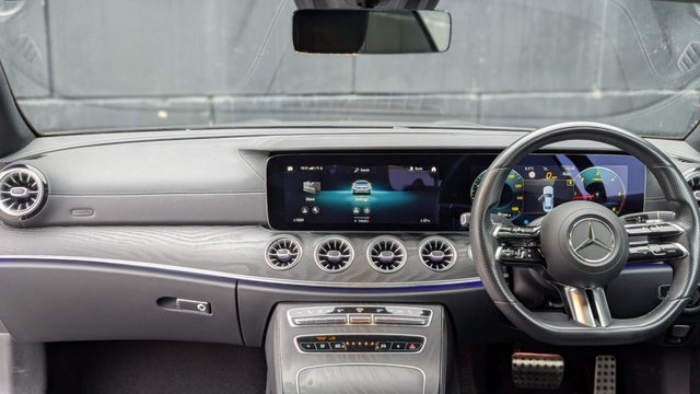2022 MERCEDES-BENZ E-CLASS 2022 2.0 E220d AMG Line (Premium) Coupe 2dr Diesel G-Tronic+ Euro 6 (s/s) (194 ps) - Photo 2