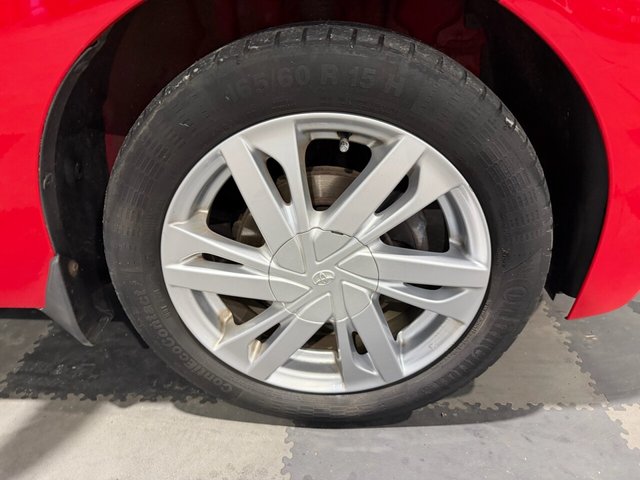 2015 TOYOTA AYGO 1.0 VVT-i x-pression x-wave 5dr Petrol Manual Euro 5 Euro 5 (68 ps) - Photo 10