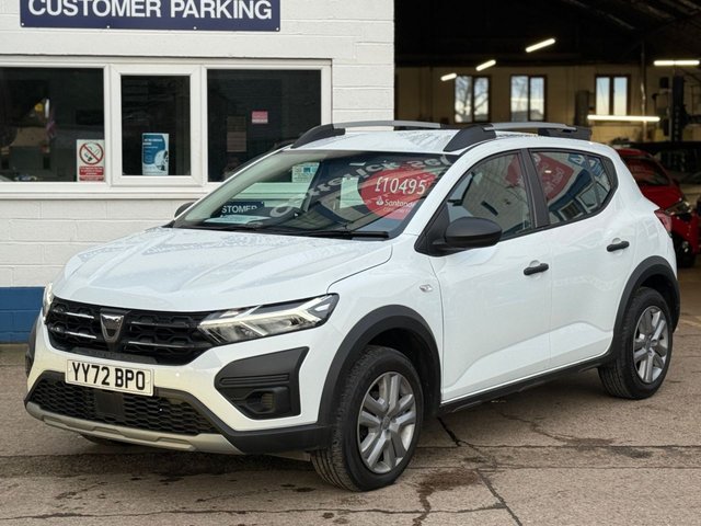 2022 72 Dacia Sandero Stepway 1.0 TCe Essential Hatchback 5dr Petrol Manual Euro 6 (s/s) (90 ps)