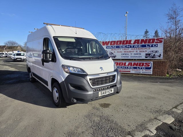 View our PEUGEOT BOXER