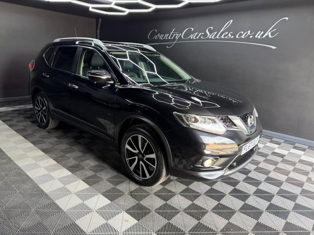 View our NISSAN X-TRAIL