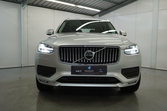 2020 VOLVO XC90 - Photo 11
