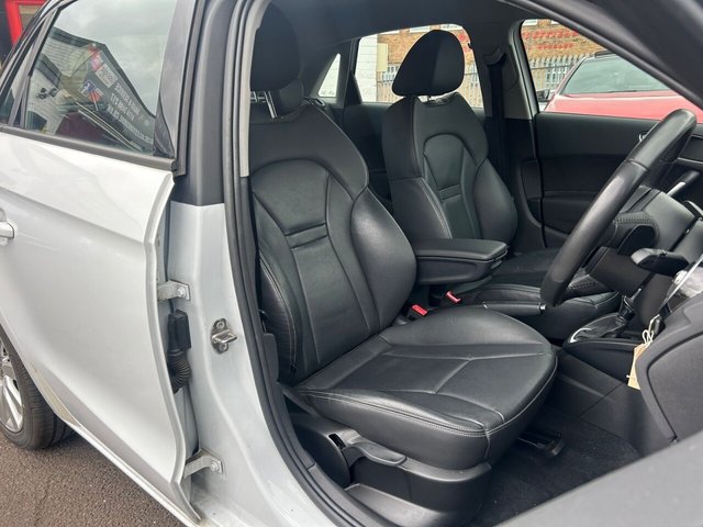 2013 Audi A1 1.4L Sport 5dr - Photo 4