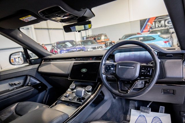 2023 Land Rover Range Rover Sport 3L Dynamic Se 5dr - Photo 2