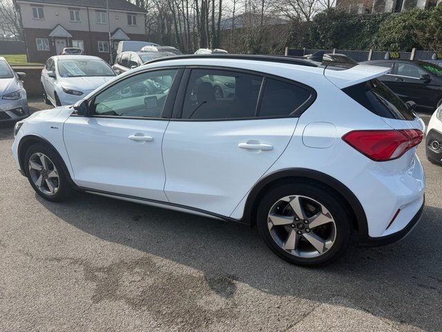 2019 Ford Focus 1L Active 5dr - Photo 6