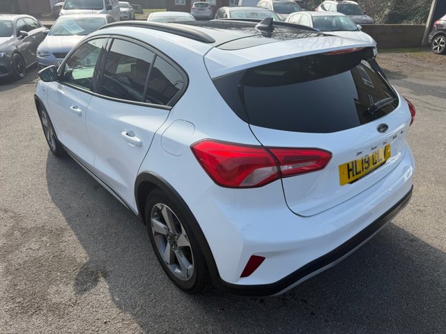 2019 Ford Focus 1L Active 5dr - Photo 8