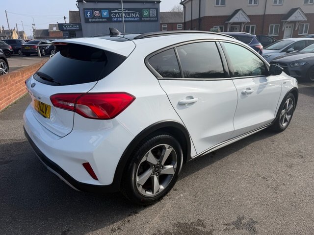 2019 Ford Focus 1L Active 5dr - Photo 10