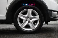 USED 2015 65 DACIA SANDERO STEPWAY 0.9 TCe Laureate Hatchback 5dr Petrol Manual Euro 6 (s/s) (90 ps) 