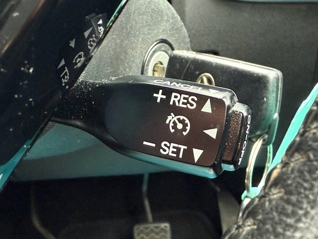 2016 TOYOTA AYGO 1.0 VVT-i x-play Hatchback 5dr Petrol Manual Euro 6 (68 ps) - Photo 9