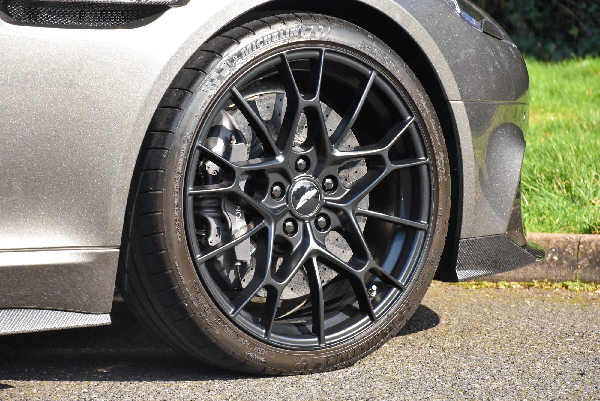 USED 2019 19 ASTON MARTIN RAPIDE S 6.0 V12 AMR Saloon 4dr Petrol T-TronIII Euro 6 (603 ps) 