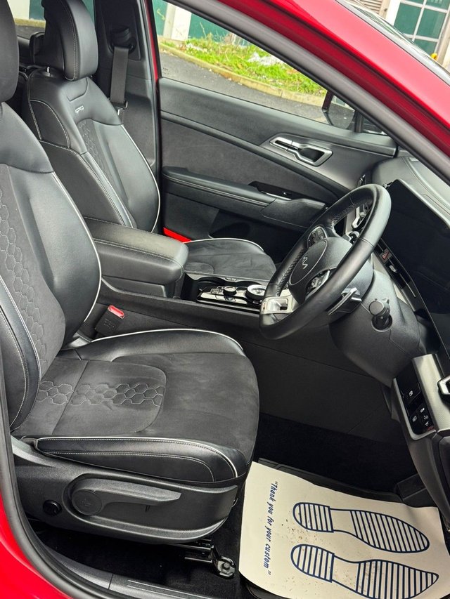 2024 KIA SPORTAGE 1.6 h T-GDi GT-Line SUV 5dr Petrol Hybrid Auto Euro 6 (s/s) (207 bhp) - Photo 9