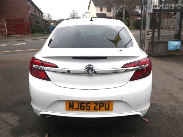 2015 Vauxhall Insignia 1.6L SRI Vx Line Nav 5dr - Photo 5