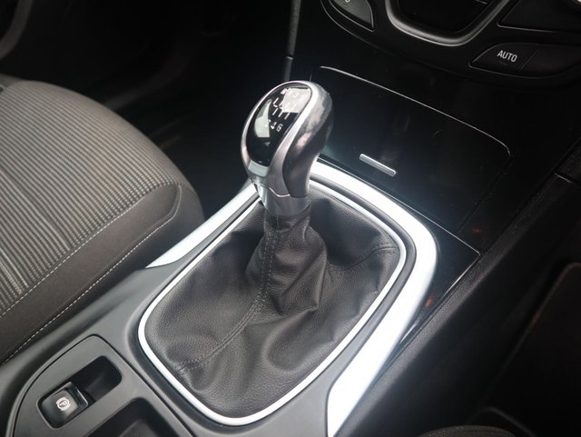 2015 Vauxhall Insignia 1.6L SRI Vx Line Nav 5dr - Photo 7