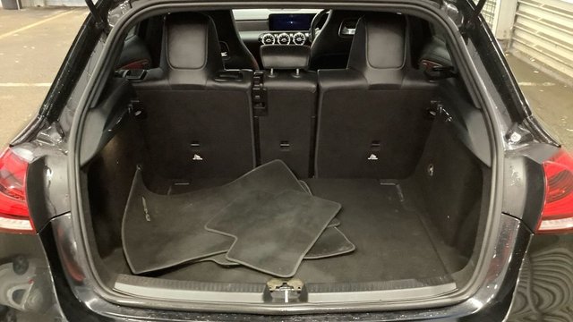 2019 Mercedes-Benz A-Class 2L Amg 5dr - Photo 11